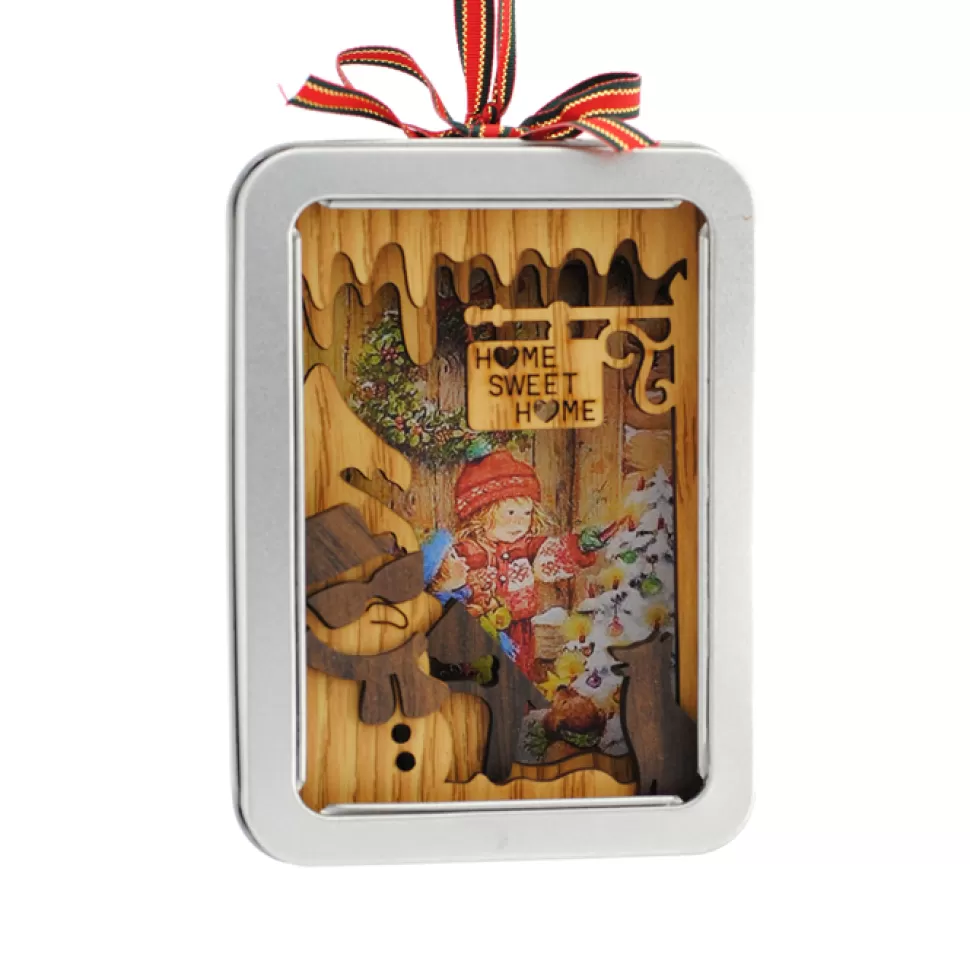 Christmas Forever ORN TIN/WOOD 6.5″ SNOWMAN, HOUSE SCENE