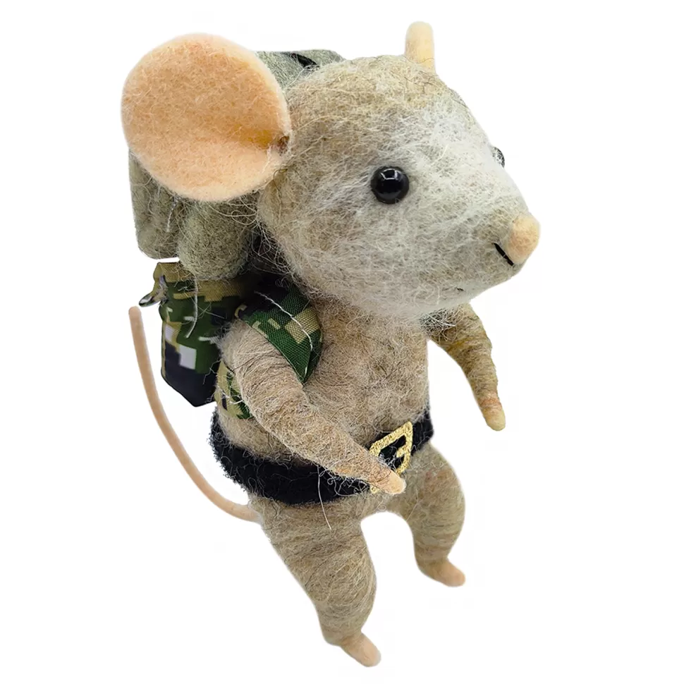 Christmas Forever ORN WOOL MOUSE W/ BAGPACK & BLANKET 5″ GREEN/GREY